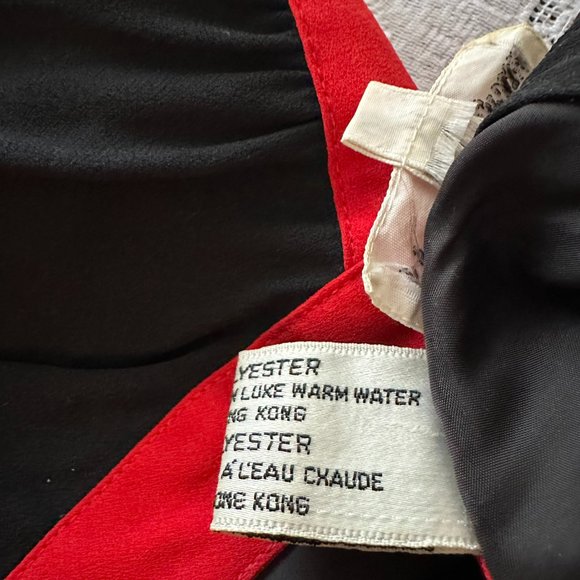 Neiman Marcus Dress Size 6- Gently worn- Red/Black/Taupe - Picture 10 of 11